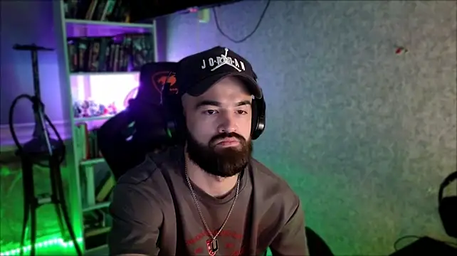 Živý XXX chat _Serious_Man