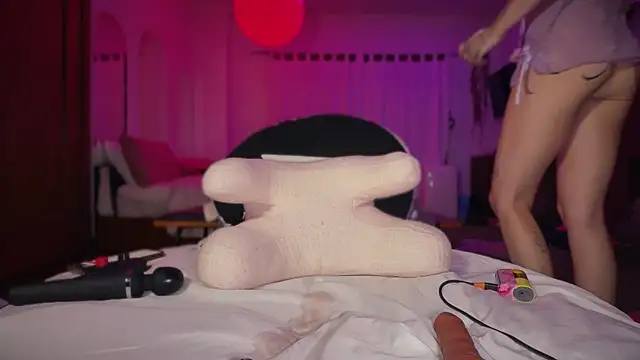 צ'אט XXX בשידור חי של GennaJames