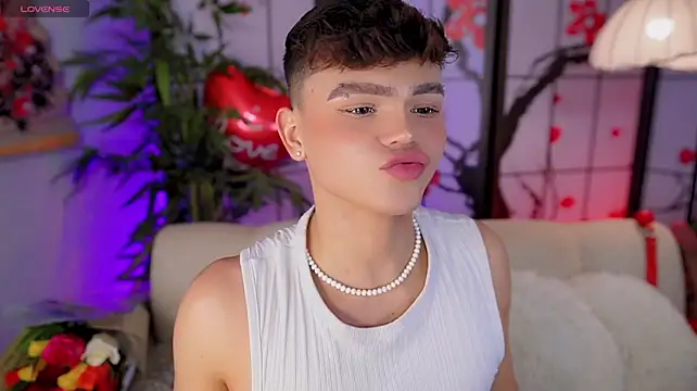 PRINCE_STEV Adlı Modelin Canlı XXX Sohbeti