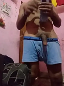 Yourhoy_ind_boy's Live XXX Chat