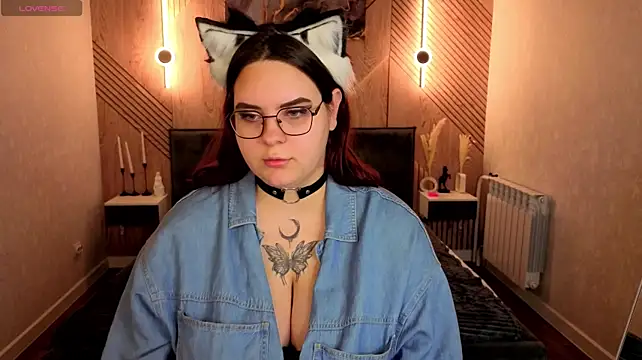 Chat XXX ao vivo de Kity_Mooree