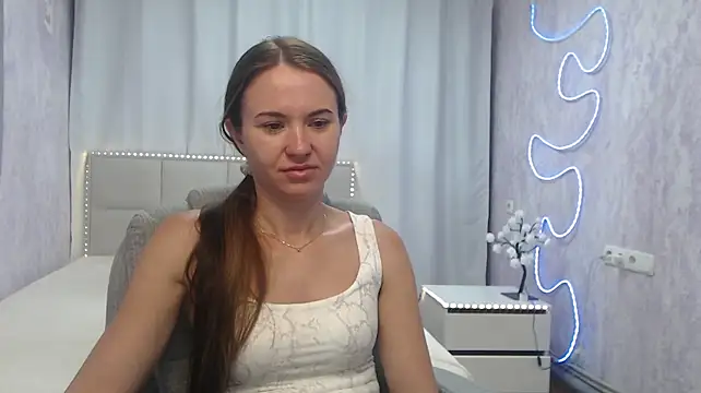 XXX chat uživo modela KaraCriegs