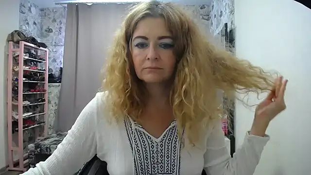 Helen1974 Live XXX-Chat
