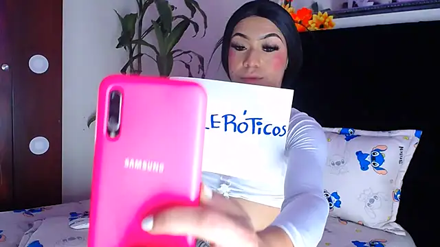 NathalialLooes' Live XXX Chat
