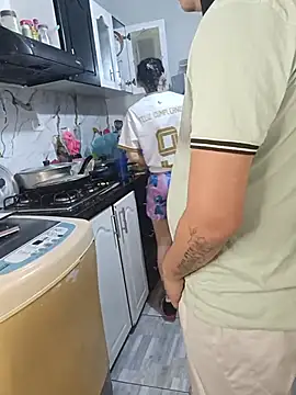 kingofqueenxxx লাইভ XXX চ্যাট