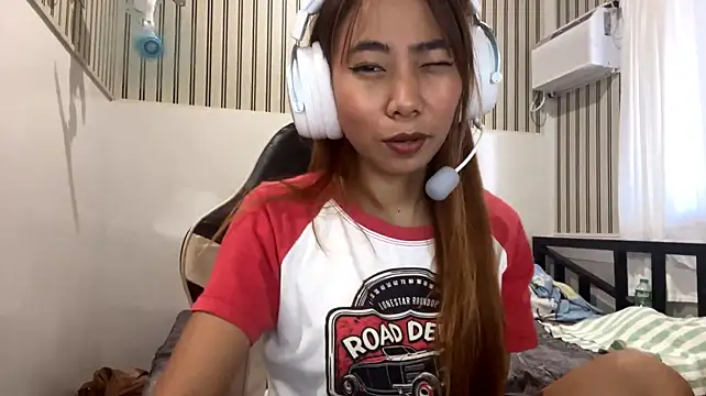 PiaSwida Live XXX-chat