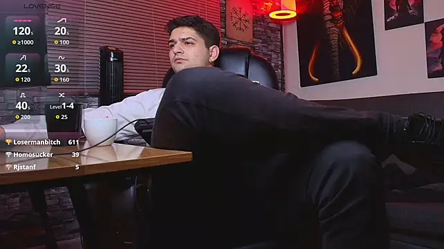 Nicolas_Fellener Adlı Modelin Canlı XXX Sohbeti