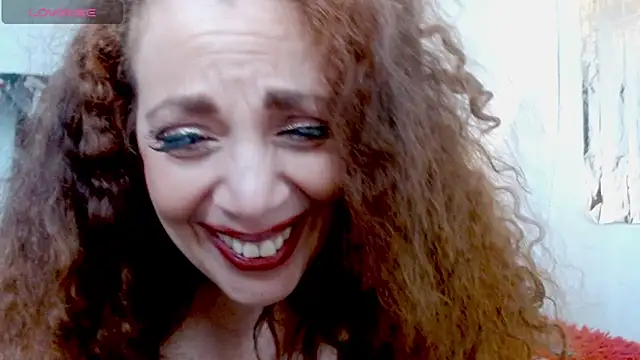 צ'אט XXX בשידור חי של mussa_hott