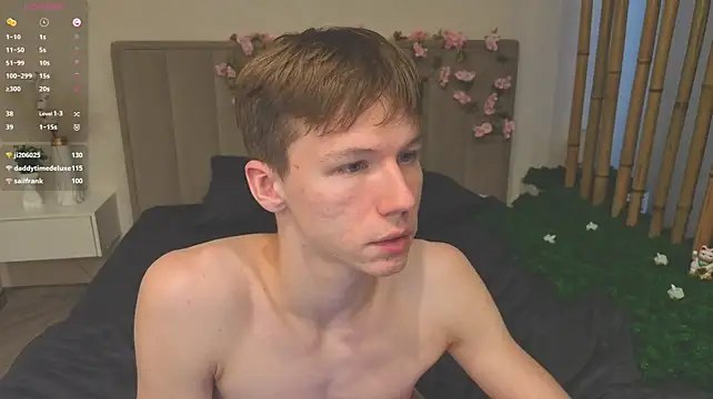 Chat +18 de cuMte_boy ao vivo