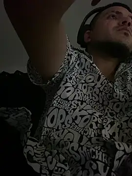 Chat XXX en directo de GusanoDelicioso