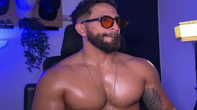 SamDornan51's Webcam Show