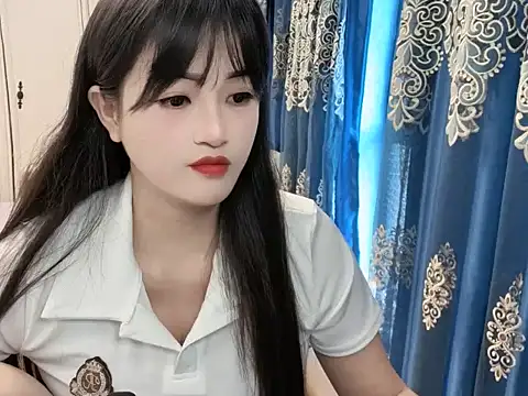 sjsibi 即時 XXX 聊天