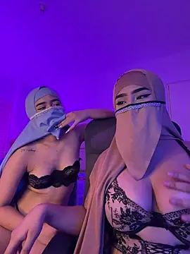 Yasmin_cute Adlı Modelin Web Kamerası Şovu