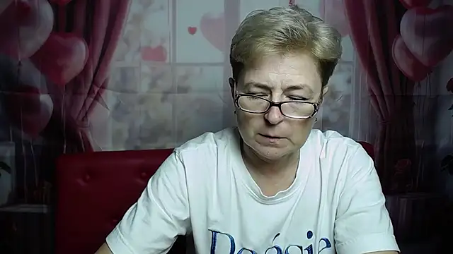 Chat XXX en directo de EmiliaGree