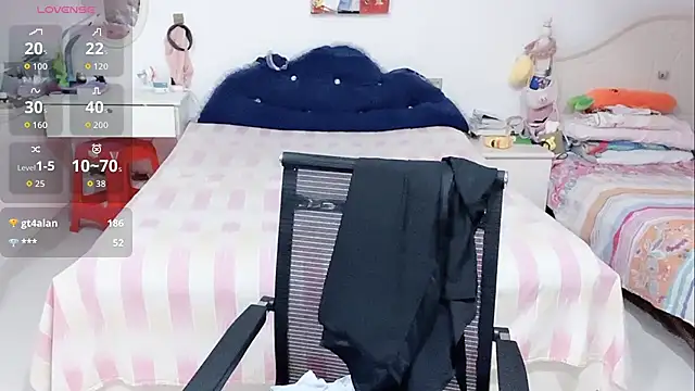 miaomiao-99's Live XXX Chat