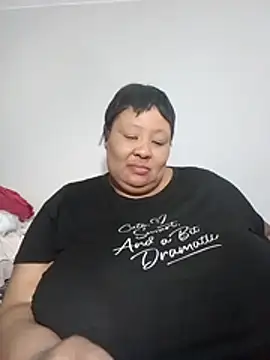 צ'אט XXX בשידור חי של nancy111