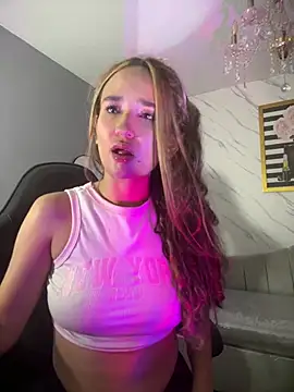 Chat +18 de bella_vibess_s ao vivo
