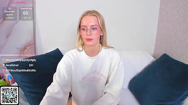 XXX chat uživo modela noahray_