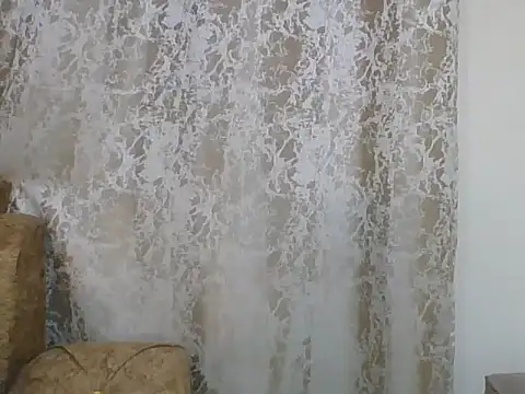 blaq_bella Adlı Modelin Canlı XXX Sohbeti
