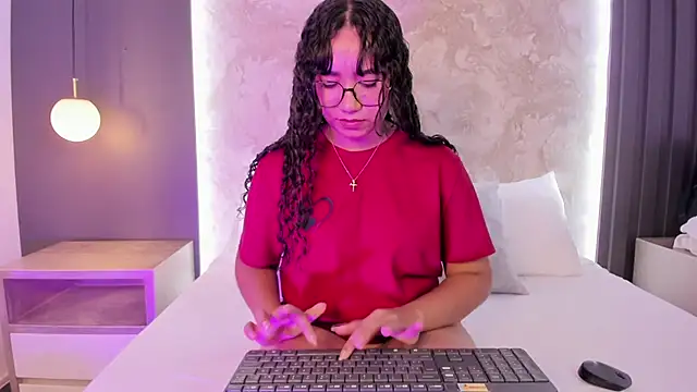 Chat +18 de alysson_moon_ ao vivo