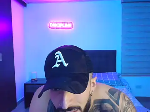 Simon_trujillo Live XXX-Chat