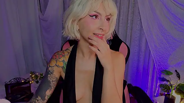 Cinamoonn live XXX chat