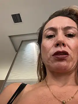 angelitasexy81 XXX чат на живо