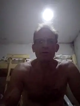 CulturedBus909's Live XXX Chat