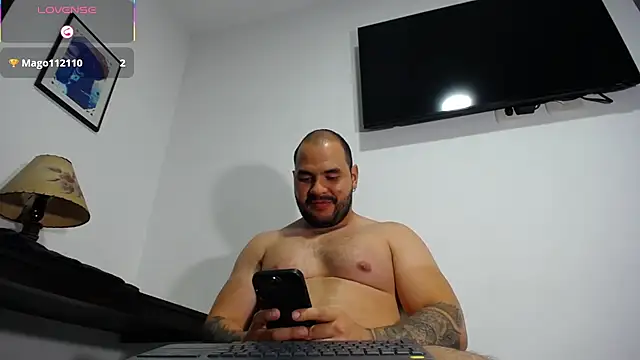 Hershell_XXL – Naživo XXX chat