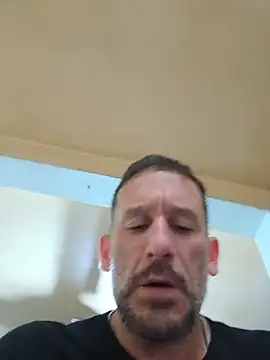 hernan198o – Naživo XXX chat