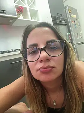 mariahotgirl Chat XXX in diretta