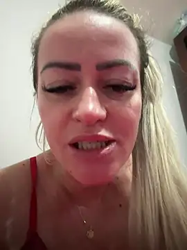 Alerquinasc Chat XXX in diretta