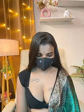 its_ur_flora's Live XXX Chat