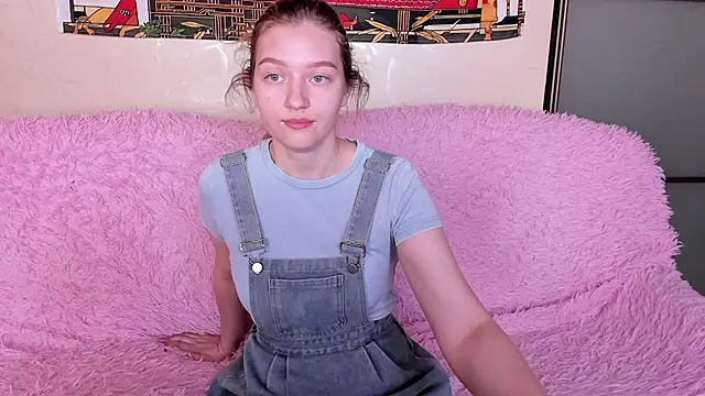 Ksuhesa Chat XXX live
