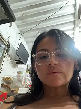_Linda_88 Chat XXX in diretta