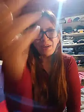 cari75's Live XXX Chat