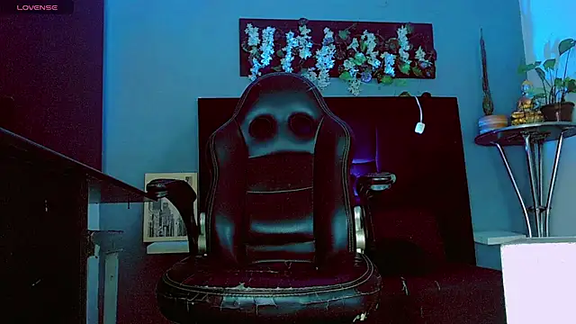 Czat XXX na żywo – HannibalLester