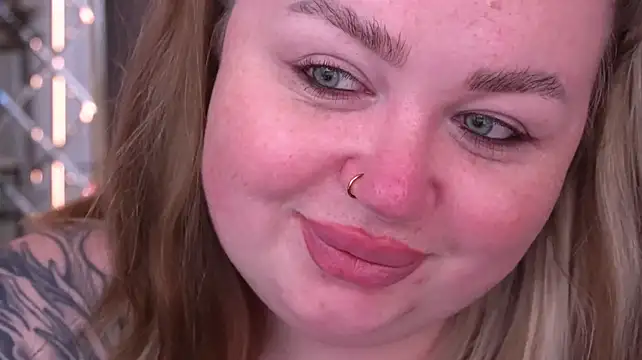 Živý XXX chat ZaraReignn