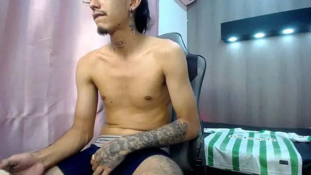Tayson_Hot's Live XXX Chat