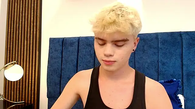 Ian_Stone live XXX chat