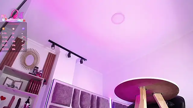 Eva_Walkerr_ 即時 XXX 聊天