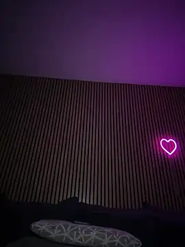 MaraLux's Live XXX Chat