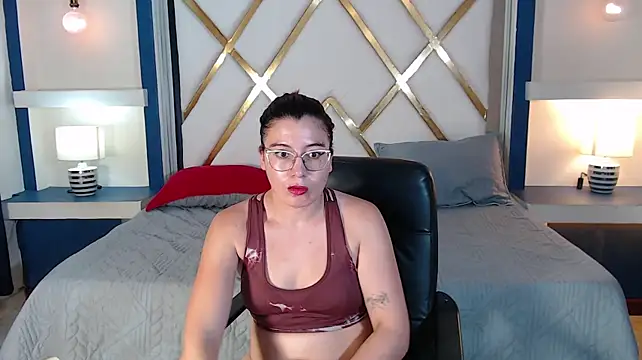 دردشة allison_mc الجنسية المباشرة