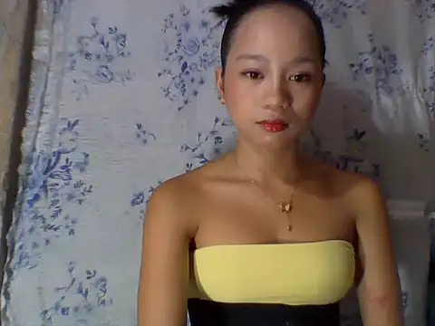 Asianpinay_Skinny1818のライブXXXチャット