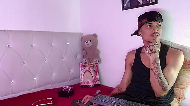 Angel_foxc13のライブXXXチャット