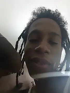 Chat +18 de africa_deluxe ao vivo