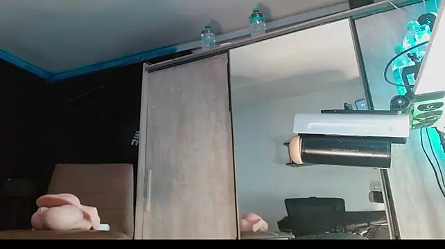 MistBirol69's Live XXX Chat