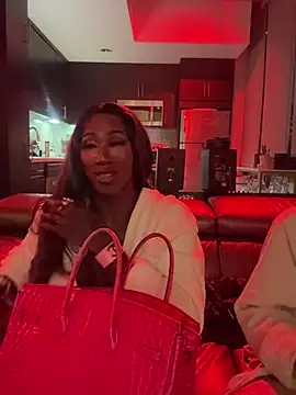 Motherbigbus Live XXX Chat