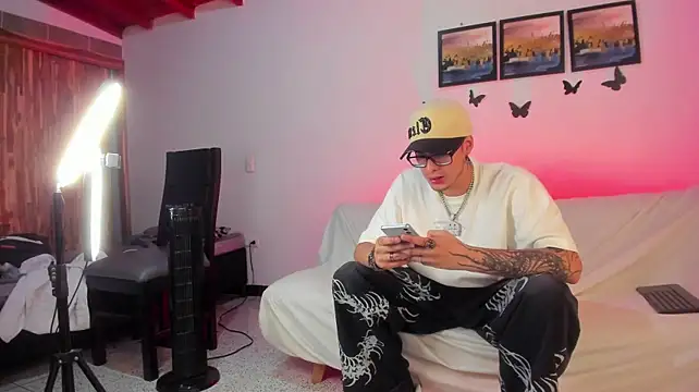 Vlad__night's Live XXX Chat