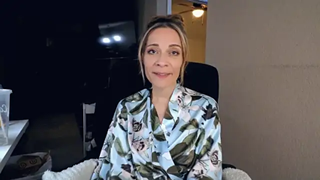 EdenDelilah1's Webcam Show